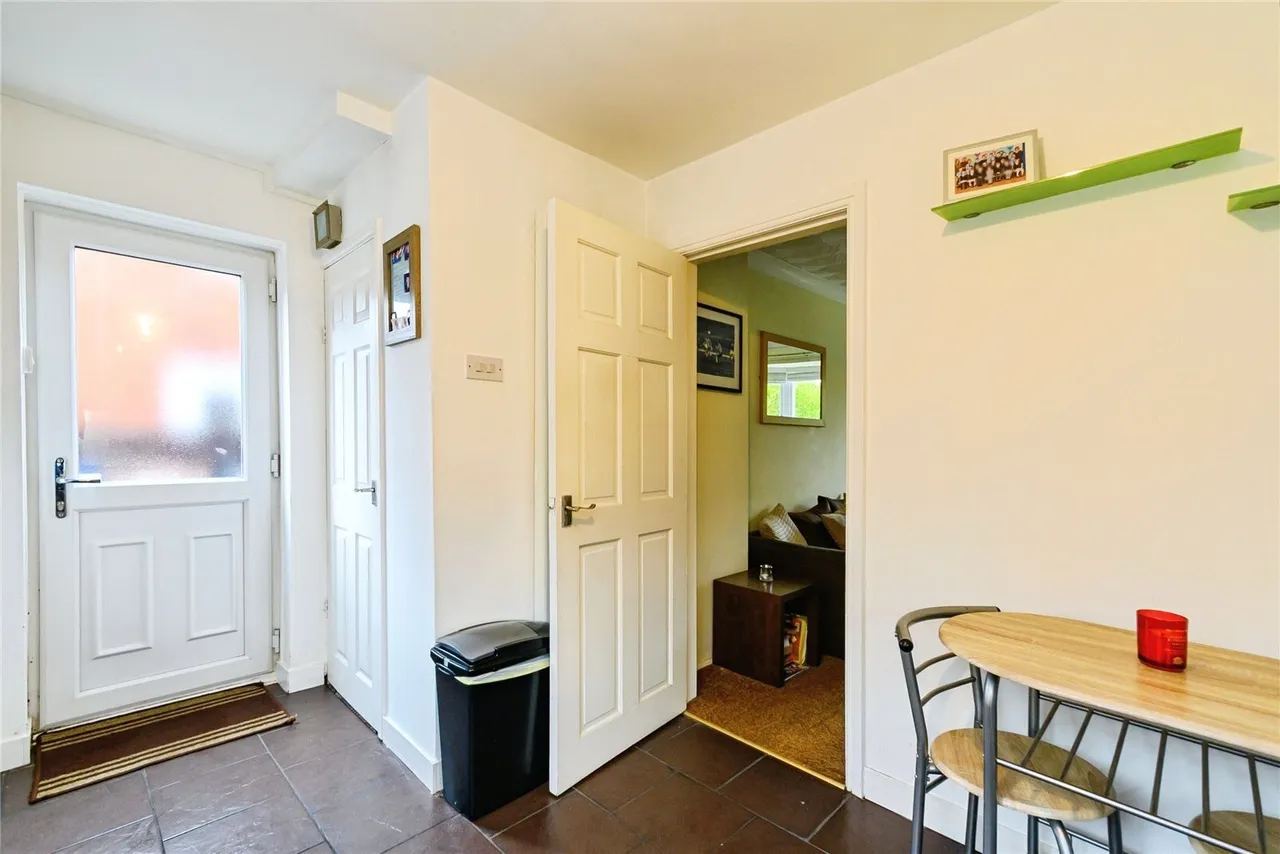 Avon Close, Worsley, Manchester, Greater Manchester, M28, photo 8