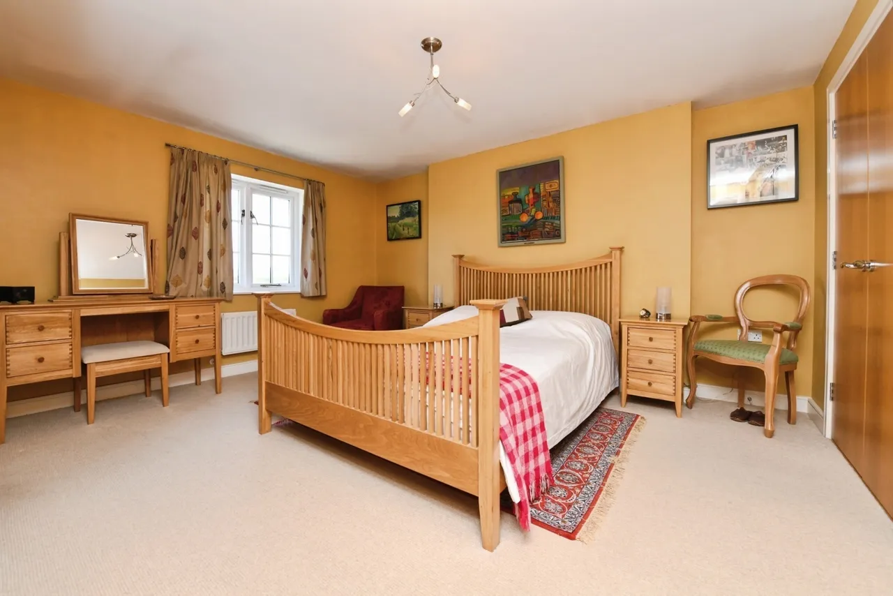Kelso Close, Rayleigh, Essex, SS6, photo 17