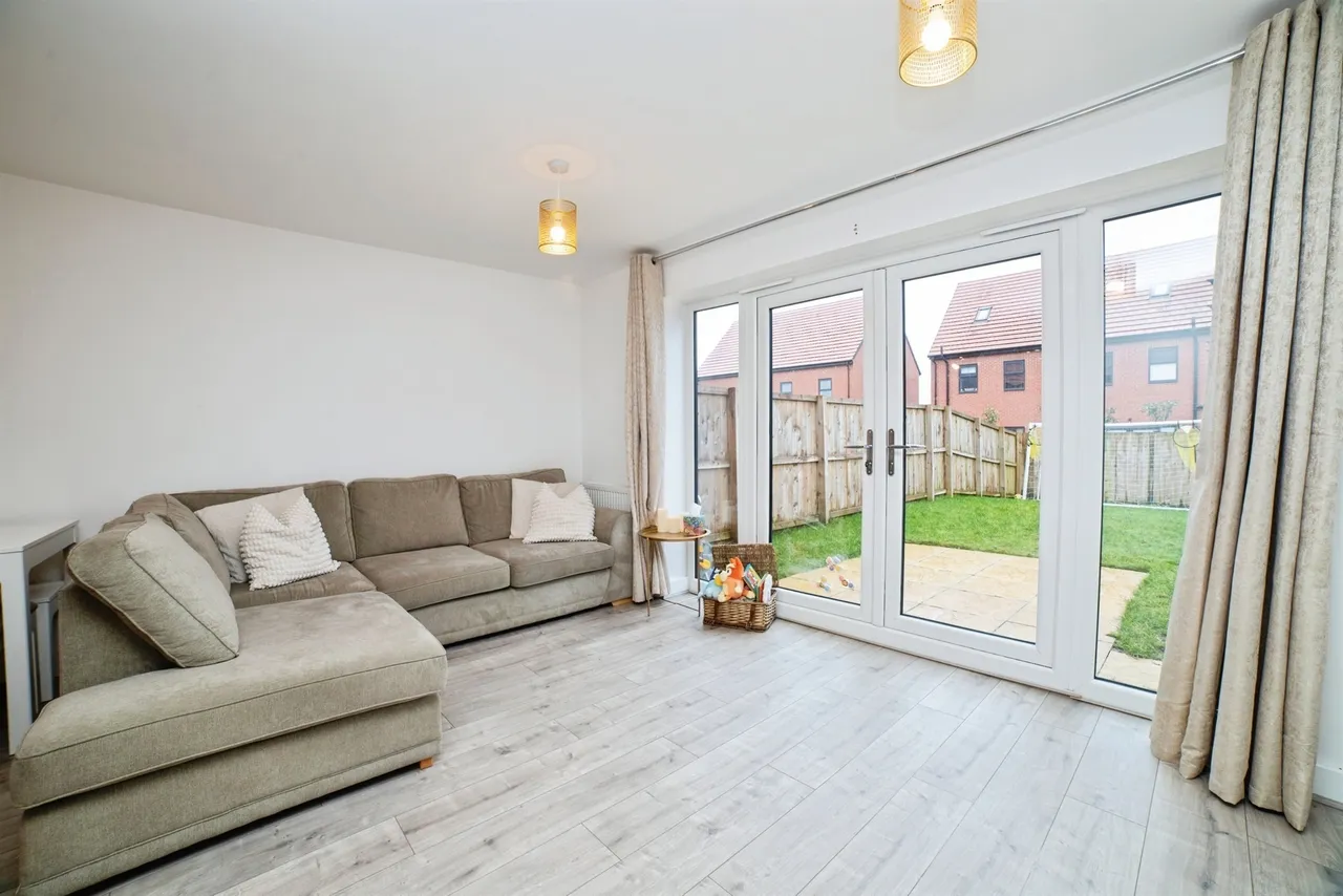 Covert Avenue, Shirland, DE55, photo 6