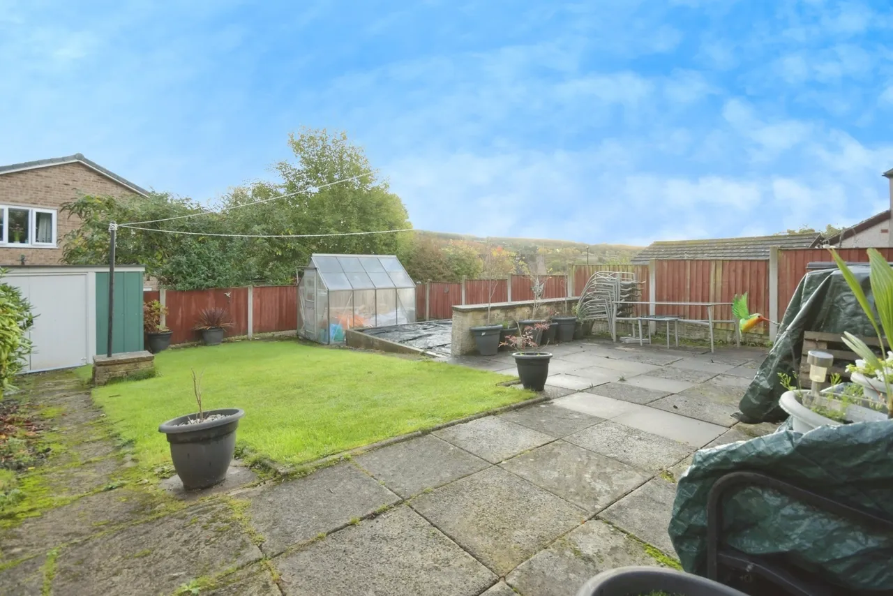 Crag View Crescent, SHEFFIELD, South Yorkshire, S35, photo 14