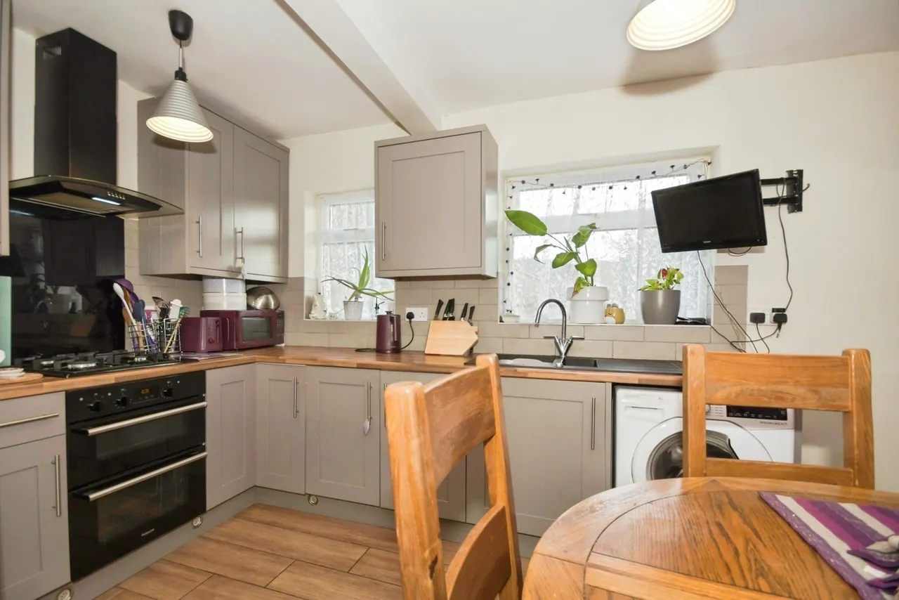 Crag View Crescent, SHEFFIELD, South Yorkshire, S35, photo 5