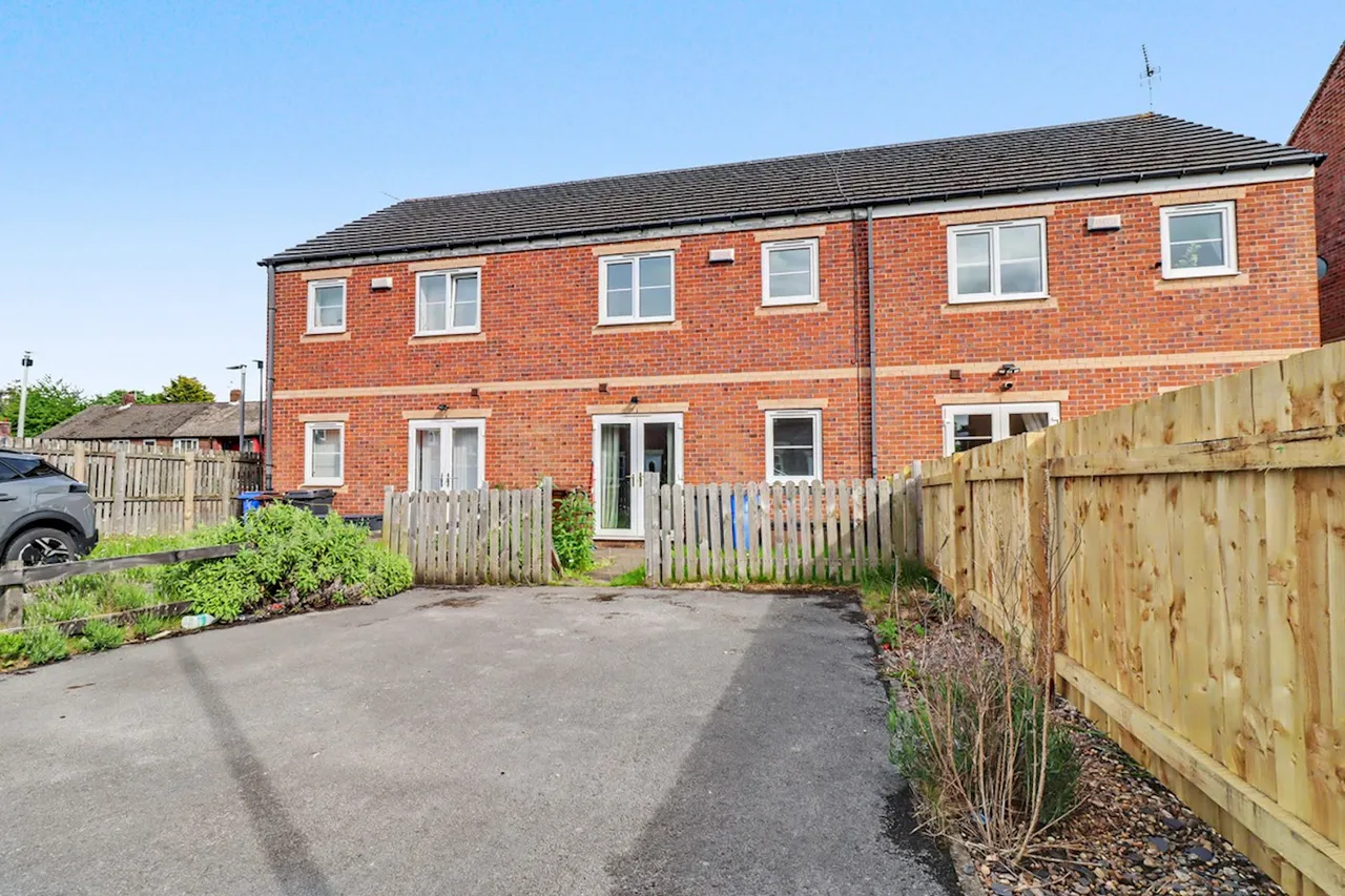 3 bed house for sale, Greengate Lane, Sheffield