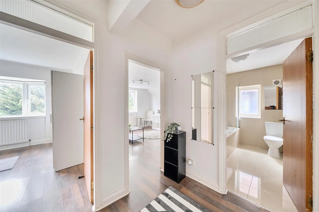 The Park, Golders Green, NW11, photo 5