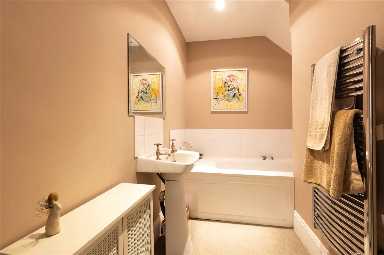 Larpent Avenue, Putney, London, SW15, photo 9