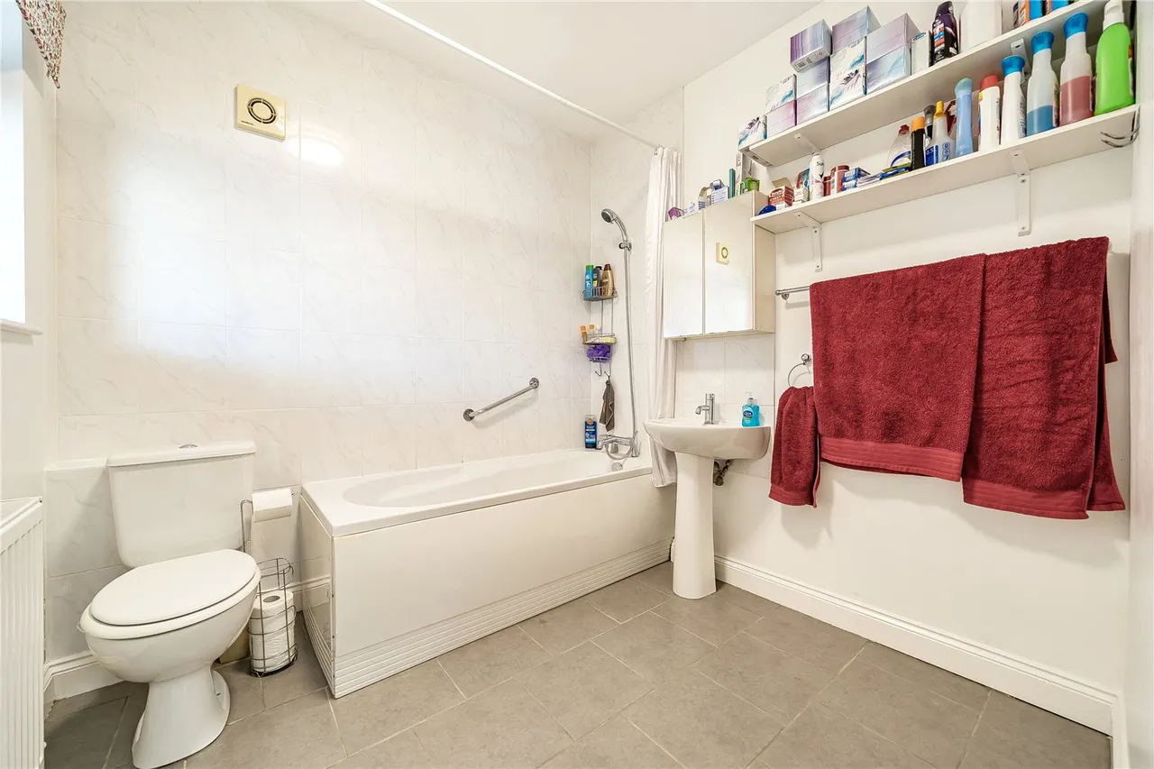 Upton Crescent, Nursling, Southampton, Hampshire, SO16 8AB, photo 19