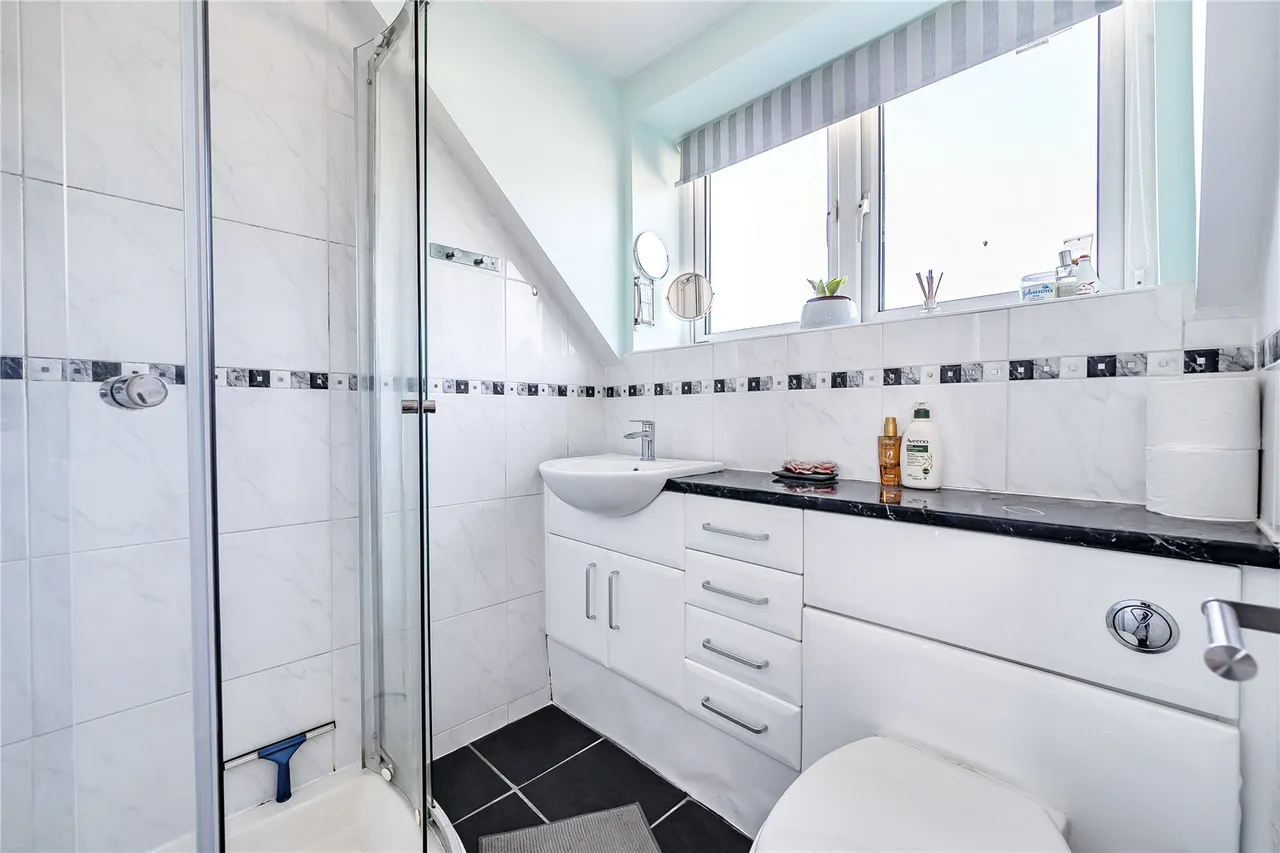 Upton Crescent, Nursling, Southampton, Hampshire, SO16 8AB, photo 18