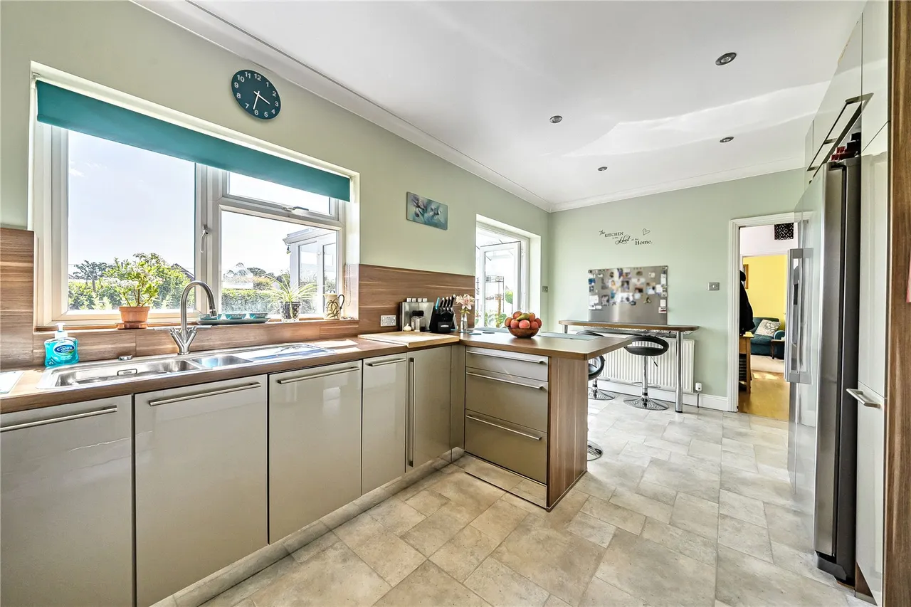Upton Crescent, Nursling, Southampton, Hampshire, SO16 8AB, photo 11