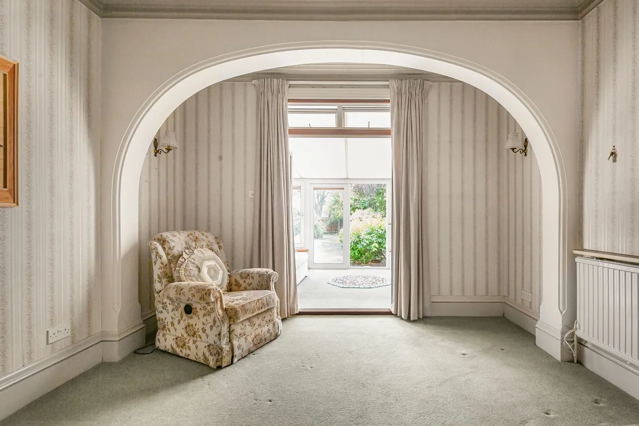Fordbridge Road, Ashford, TW15, photo 7