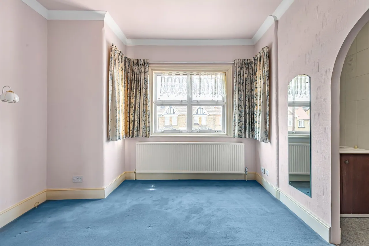 Fordbridge Road, Ashford, TW15, photo 17