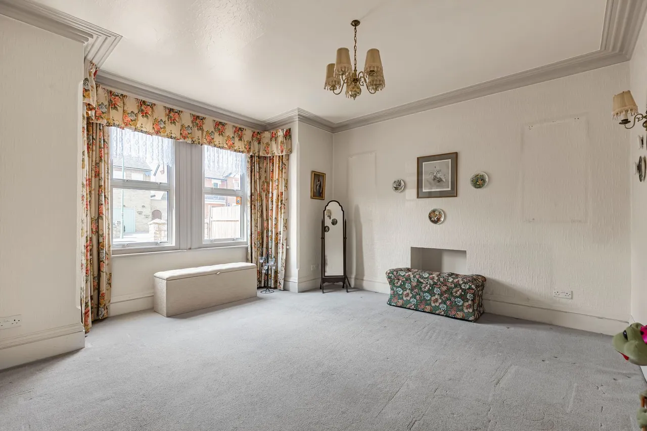 Fordbridge Road, Ashford, TW15, photo 2