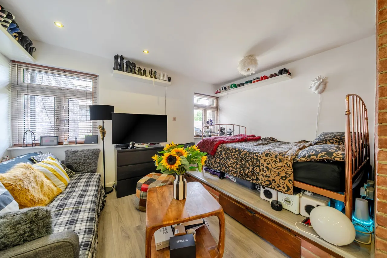 Wyndham Road, Camberwell, SE5, photo 15