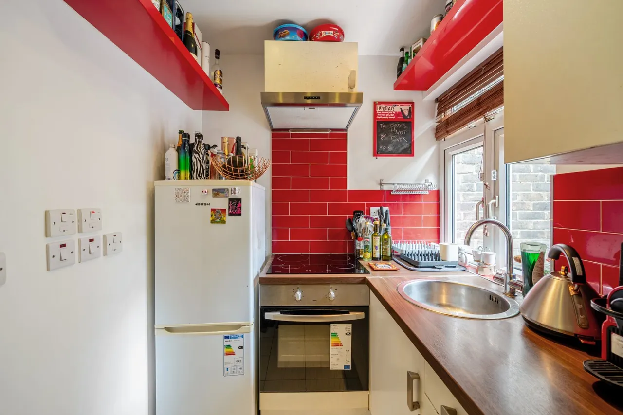 Wyndham Road, Camberwell, SE5, photo 11