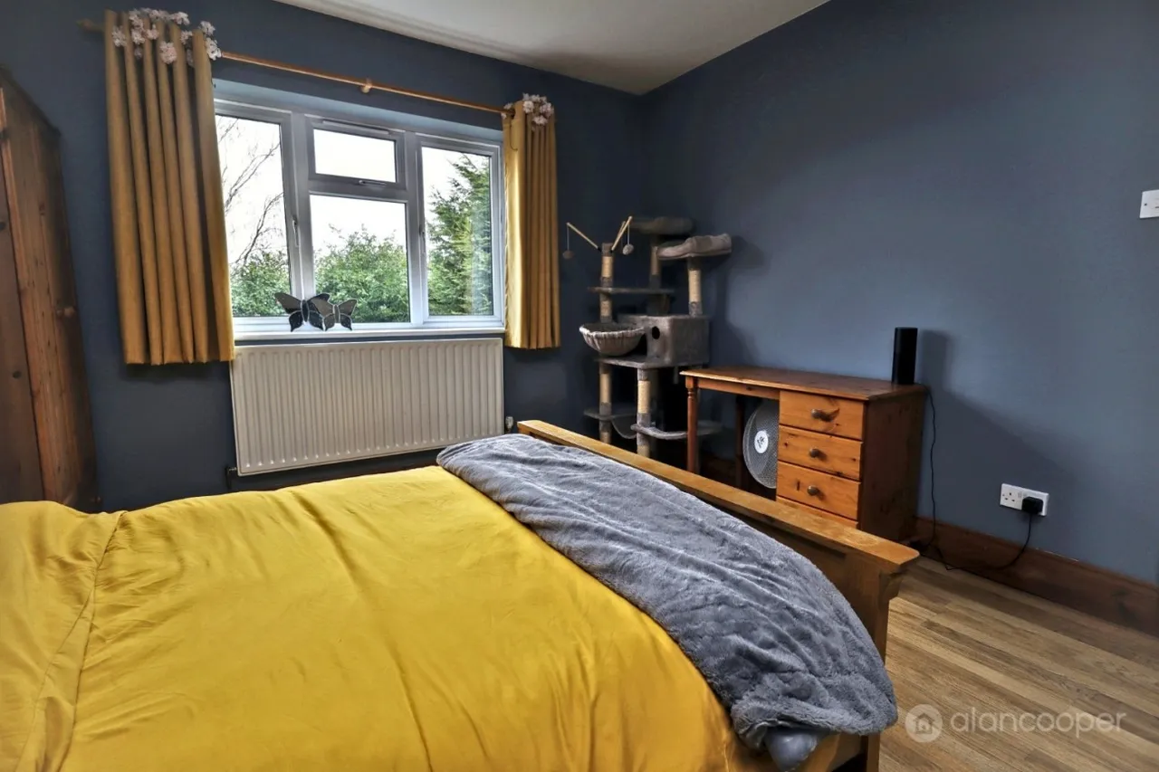 Kingsbridge Road, Weddington, CV10, photo 24