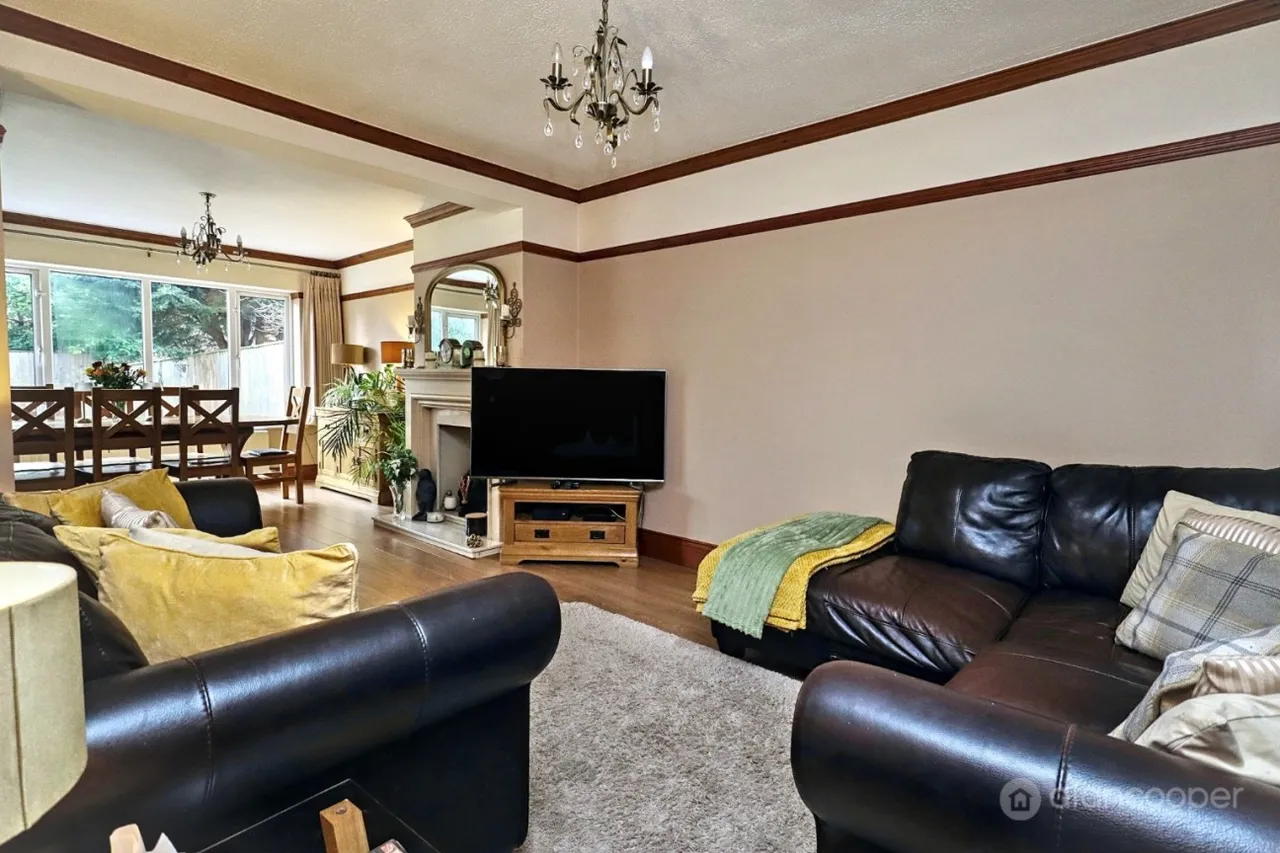 Kingsbridge Road, Weddington, CV10, photo 4