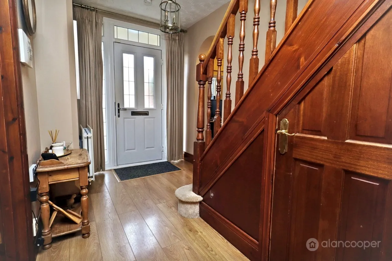Kingsbridge Road, Weddington, CV10, photo 18