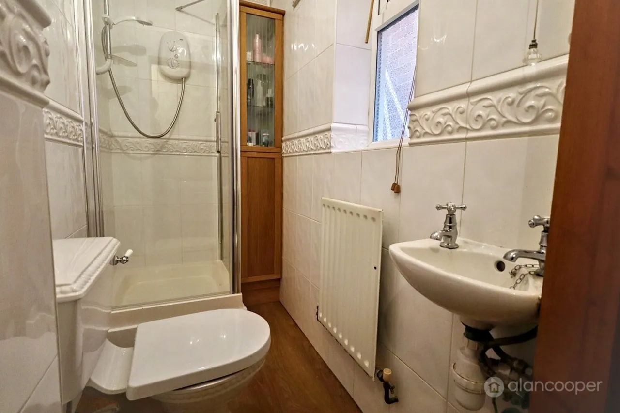 Kingsbridge Road, Weddington, CV10, photo 15