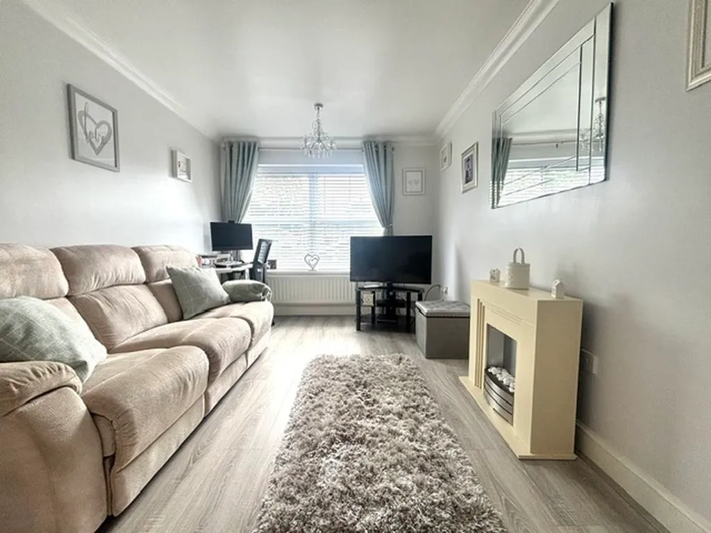 Birmingham Road, Great Barr, B43, photo 5