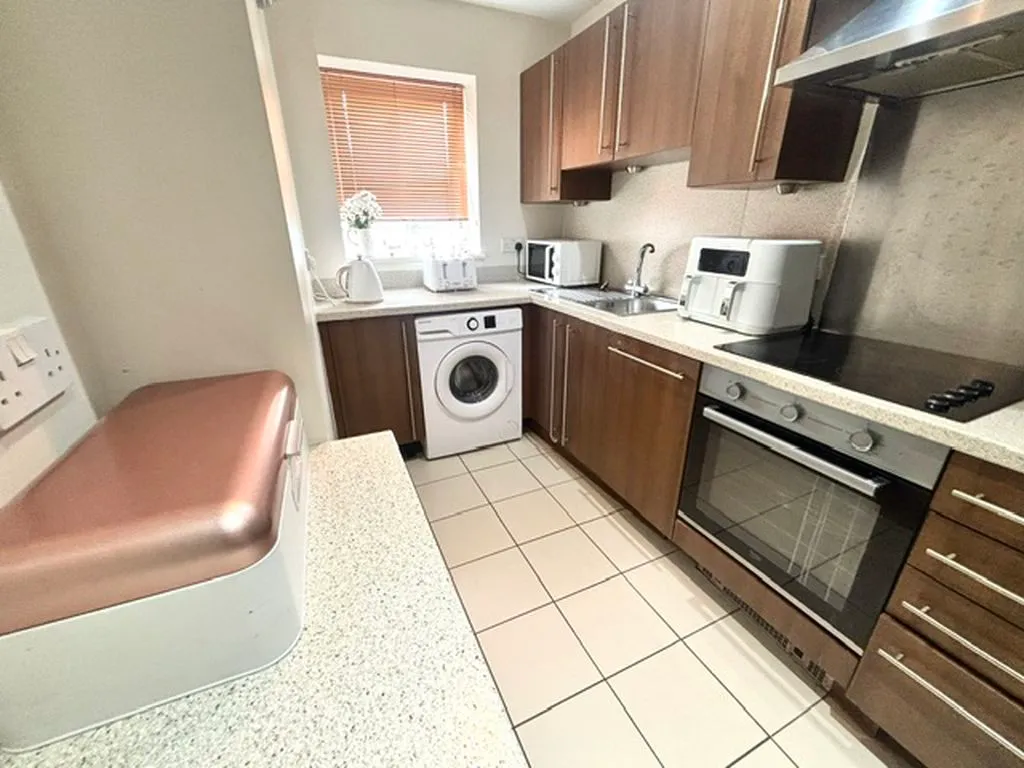 Birmingham Road, Great Barr, B43, photo 10