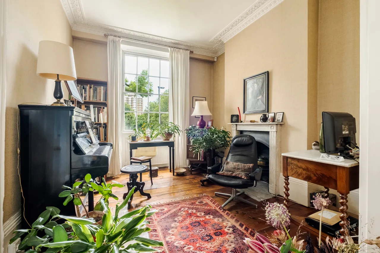 Canonbury Square, London, N1, photo 4