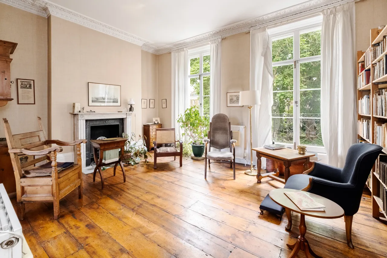 Canonbury Square, London, N1, photo 10