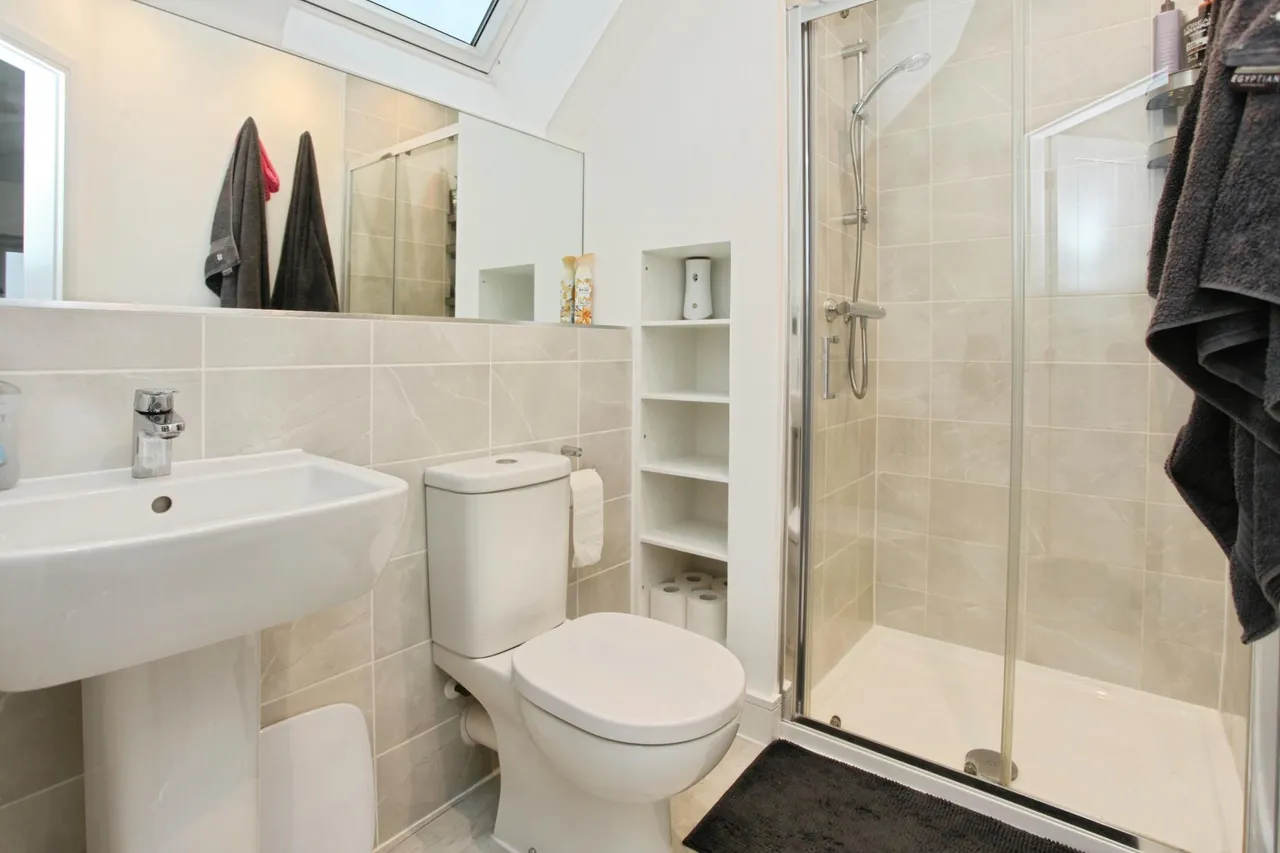 Martensite Way, Newport, NP19, photo 15