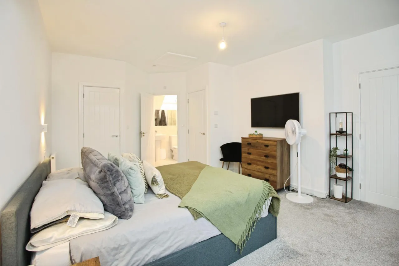 Martensite Way, Newport, NP19, photo 13