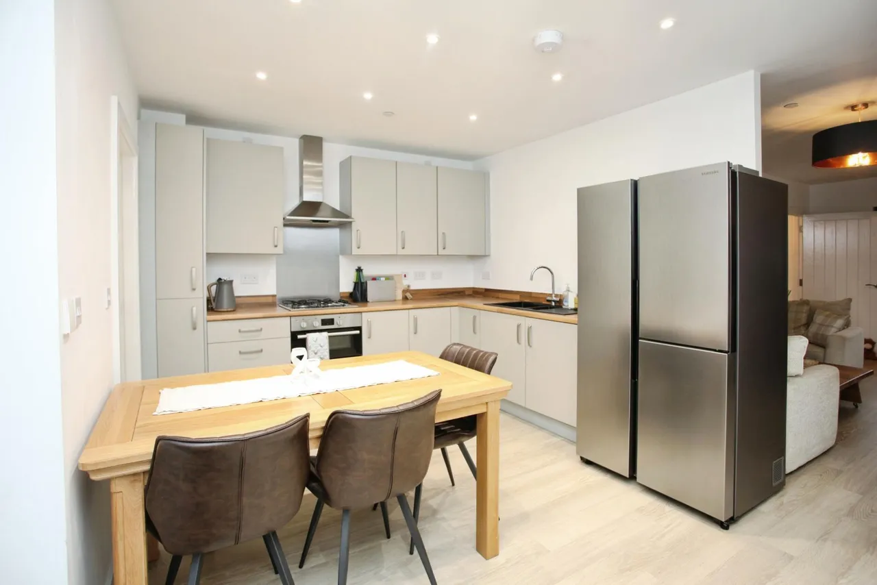 Martensite Way, Newport, NP19, photo 2