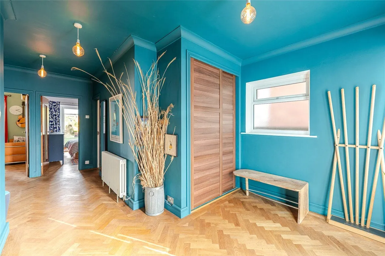 Landor Road, Whitnash, CV31, photo 3