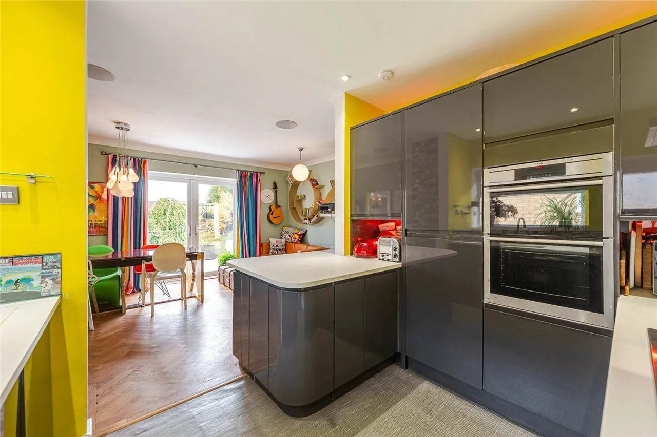 Landor Road, Whitnash, CV31, photo 15