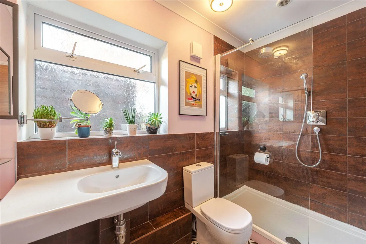 Landor Road, Whitnash, CV31, photo 18