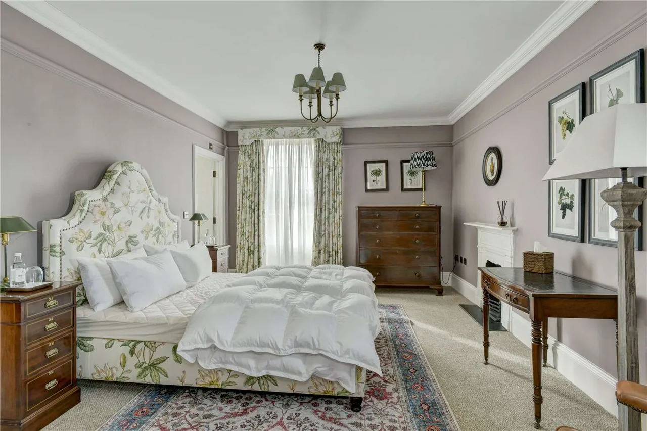 Old Cleeve, Minehead, Somerset, TA24 6HU, photo 5