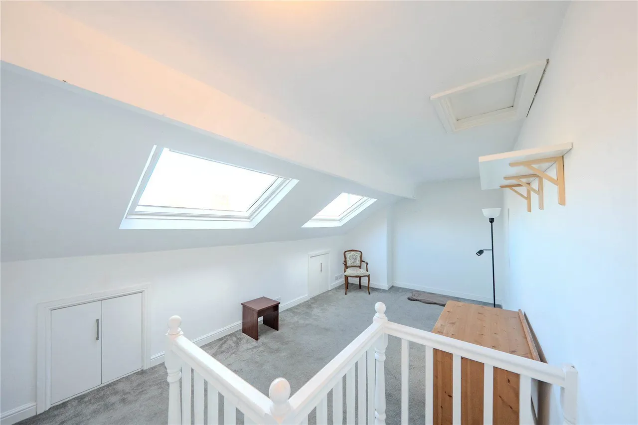 Cowley Road, Leeds, LS13, photo 13