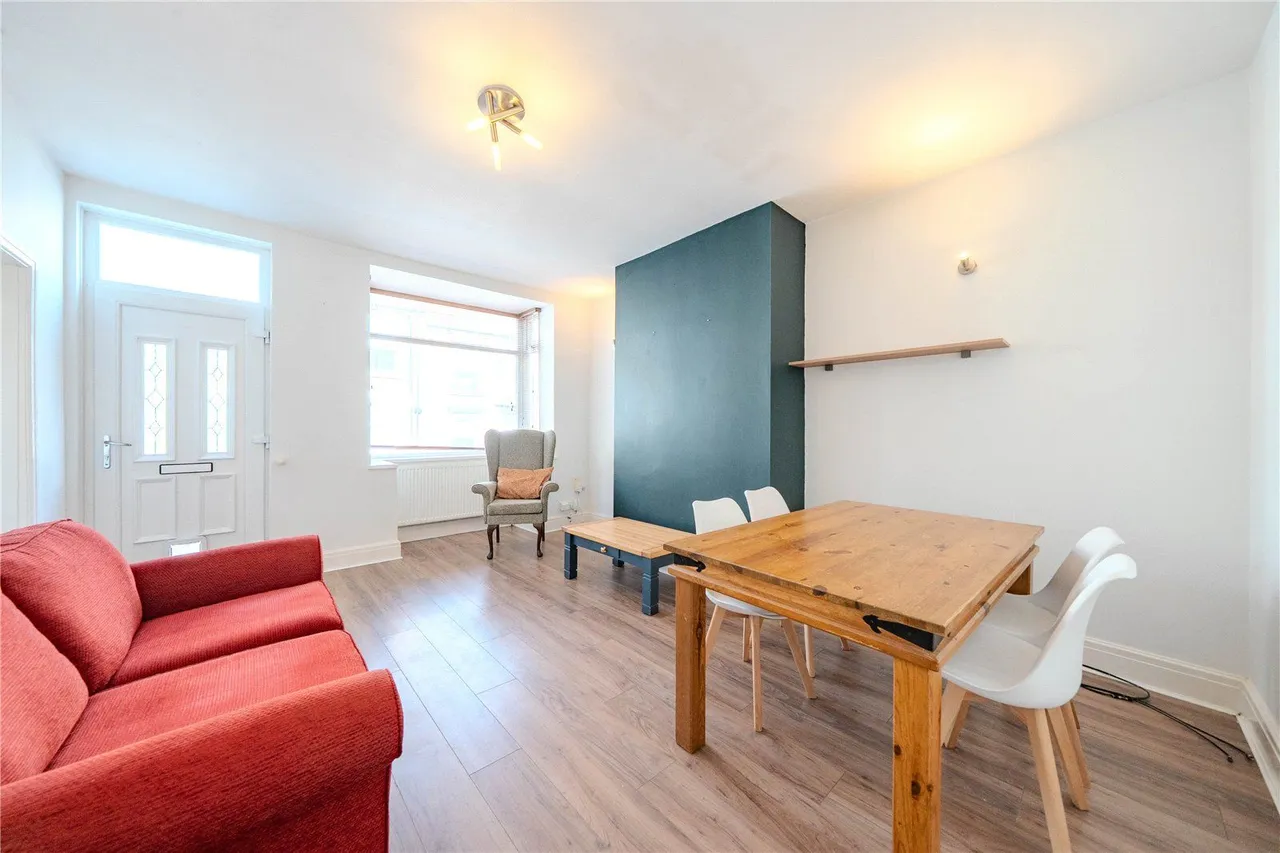 Cowley Road, Leeds, LS13, photo 4