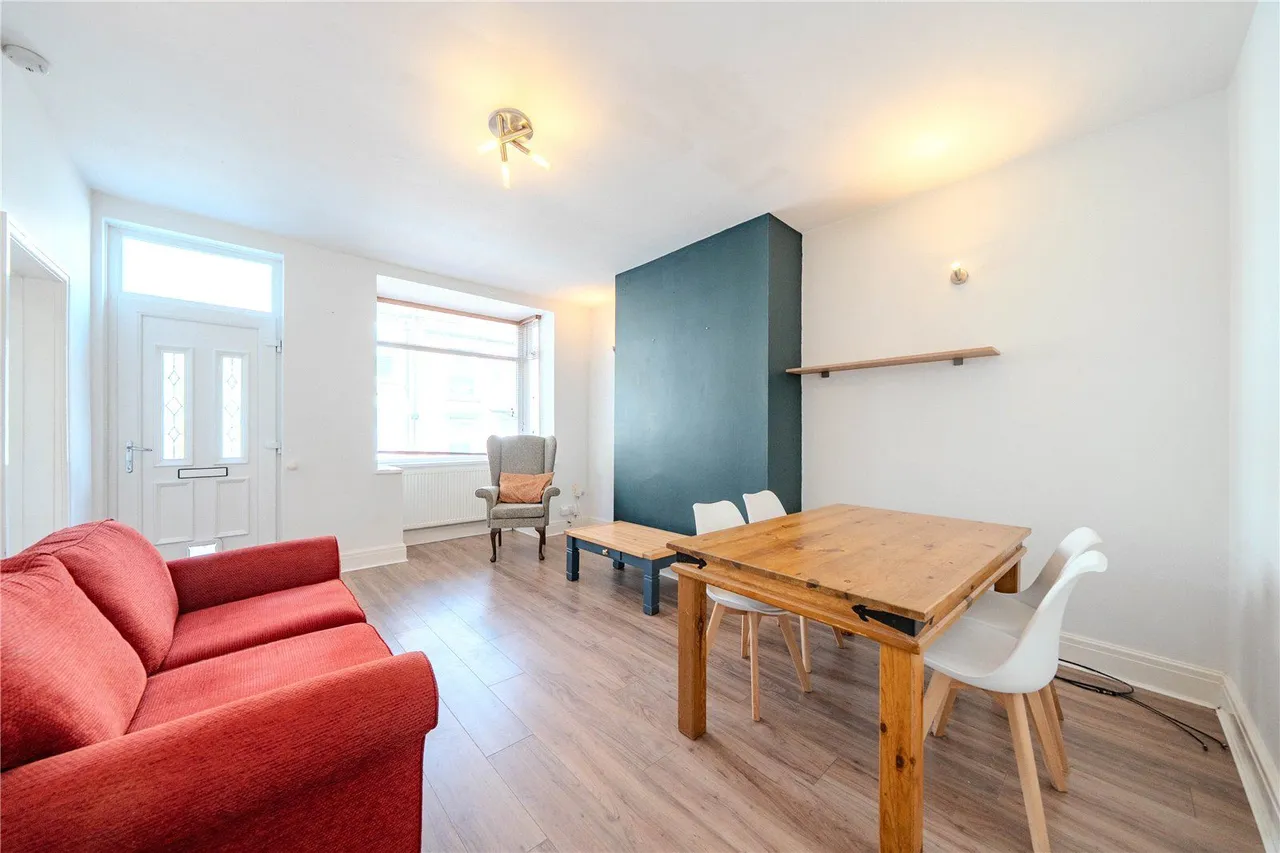 Cowley Road, Leeds, LS13, photo 5