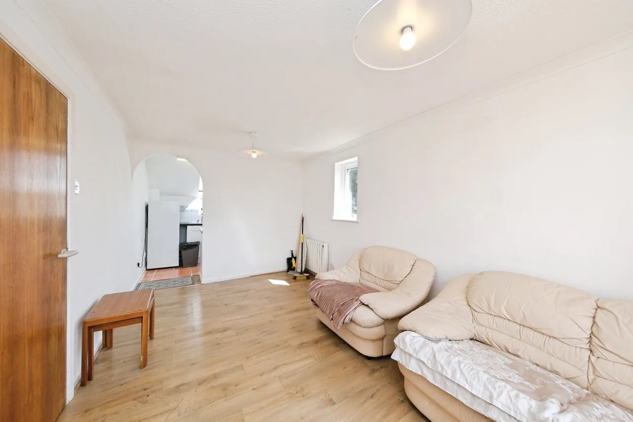 Tonnelier Road, Nottingham, NG7, photo 12