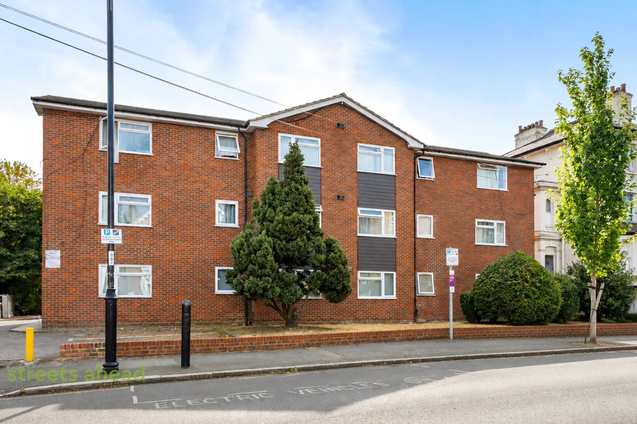 1 bed flat for sale, Elgin Road, Croydon, CR0