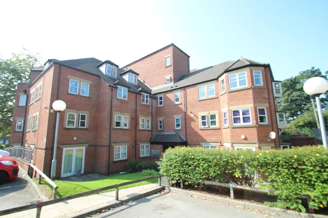 Falkland Mount, Leeds, LS17, photo 8