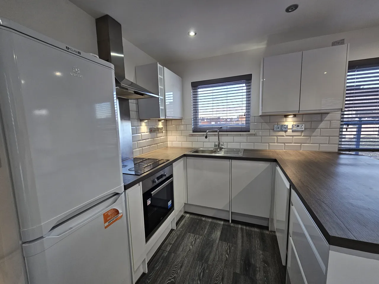 Hatters Court, LU1, photo 4