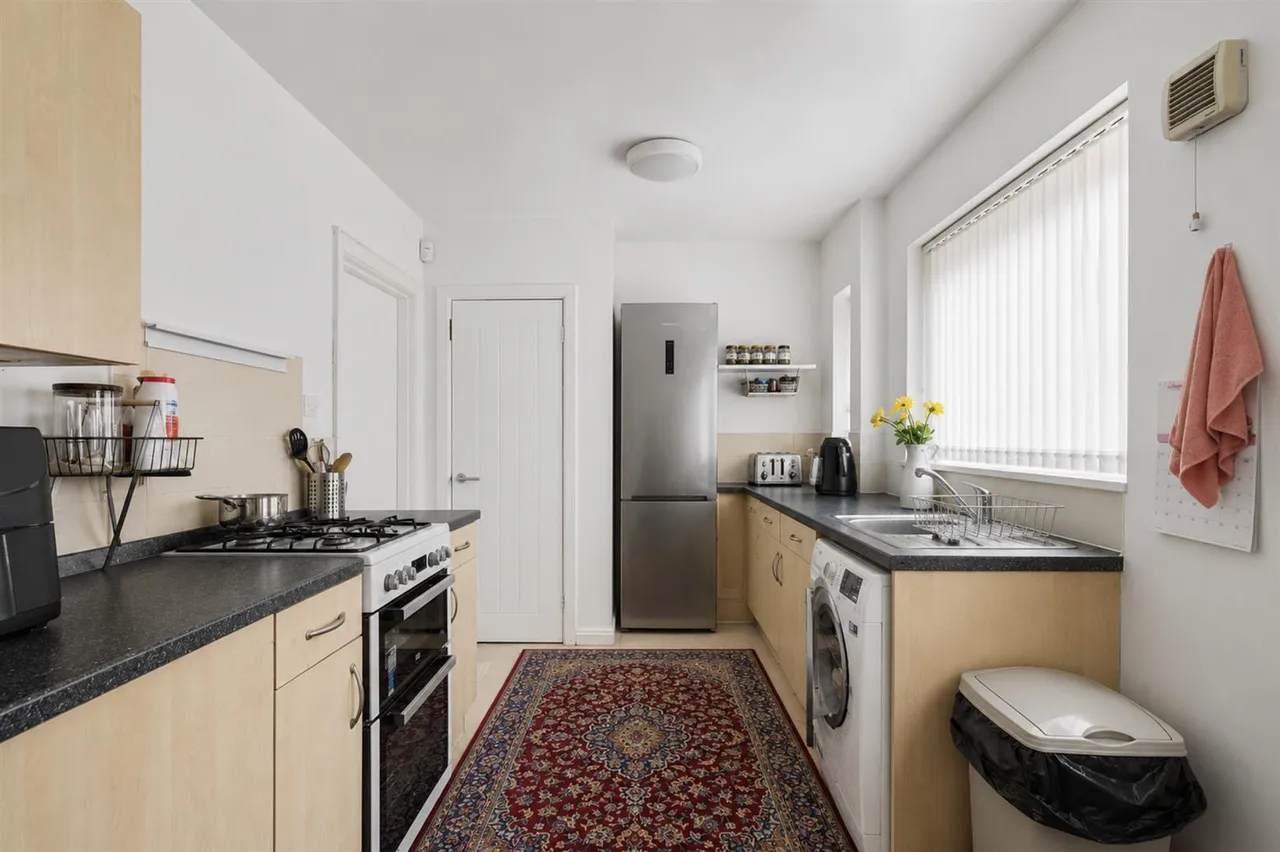 Aston Avenue, Beeston, NG9, photo 4