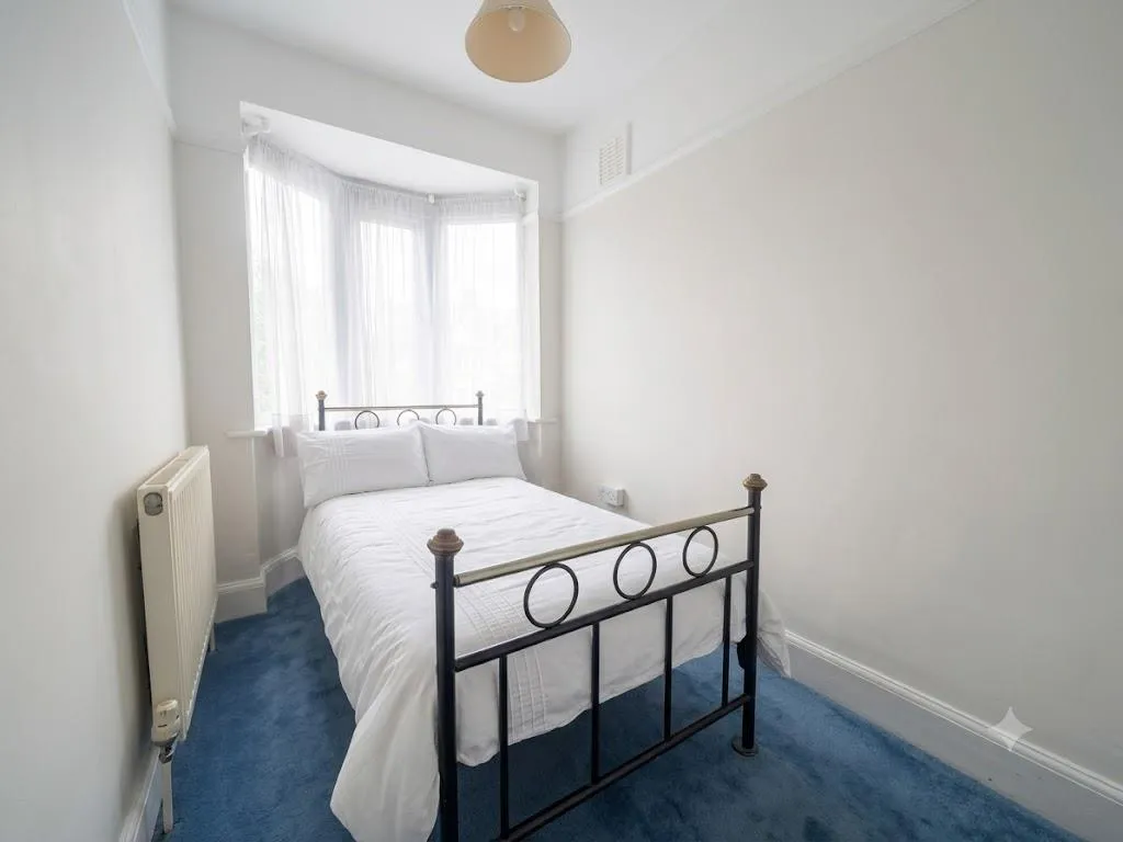 Hale Drive, Mill Hill, NW7, London, photo 8