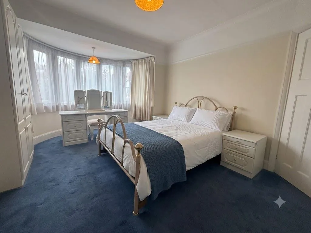 Hale Drive, Mill Hill, NW7, London, photo 6