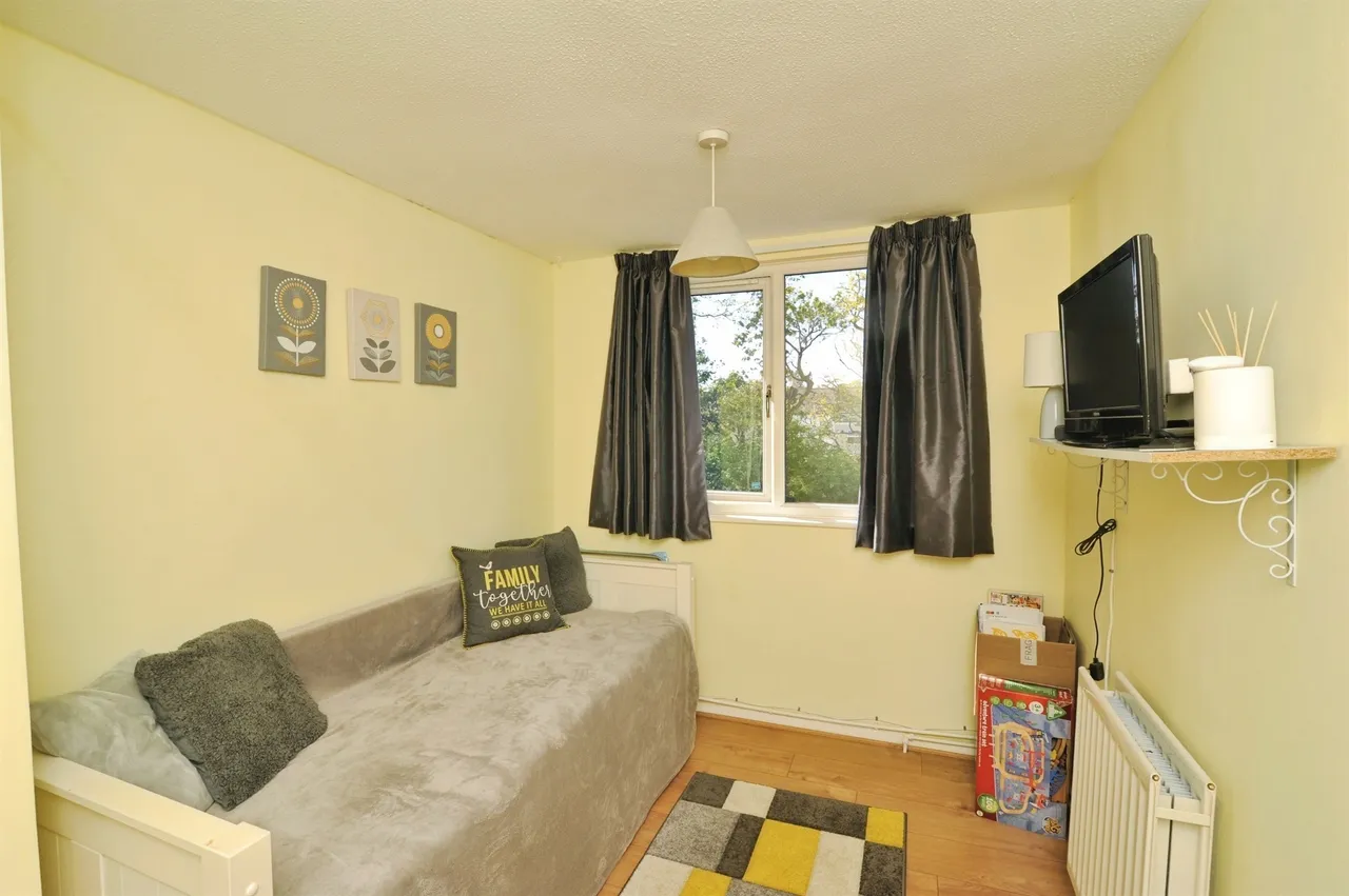 Ravine Close, Hastings, photo 9