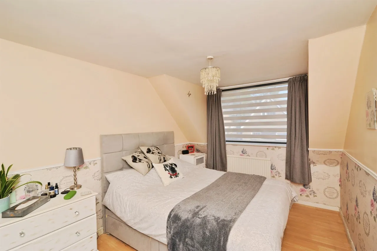 Ravine Close, Hastings, photo 7