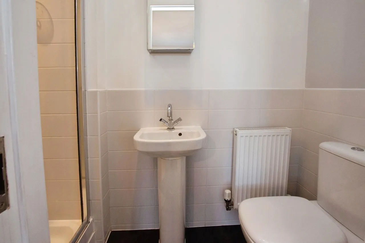 Bennet Drive, Kirkby-in-Ashfield, Nottingham, Nottinghamshire, NG17, photo 10