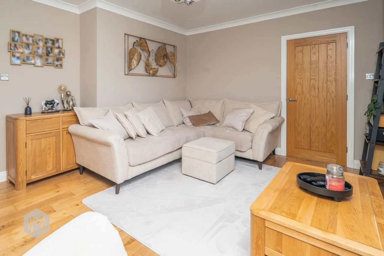 Colchester Avenue, Bolton, BL2 5AQ, photo 6
