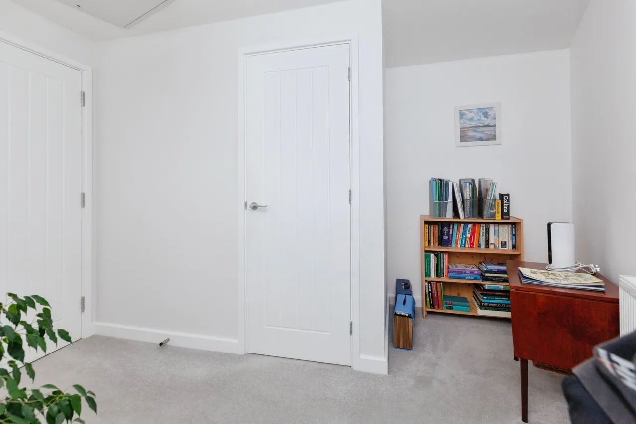 Main Street, Countesthorpe, LE8, photo 16