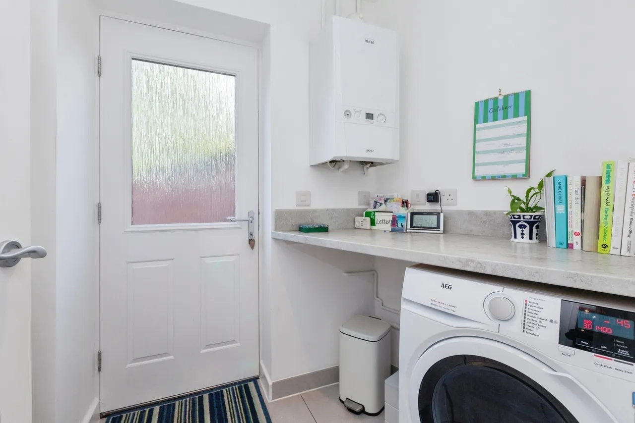 Main Street, Countesthorpe, LE8, photo 7