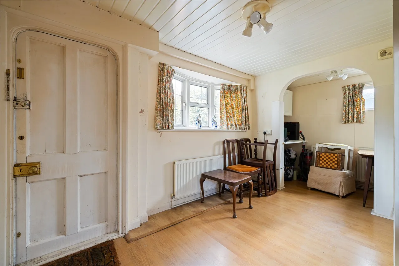 Weysprings, Haslemere, GU27, photo 8