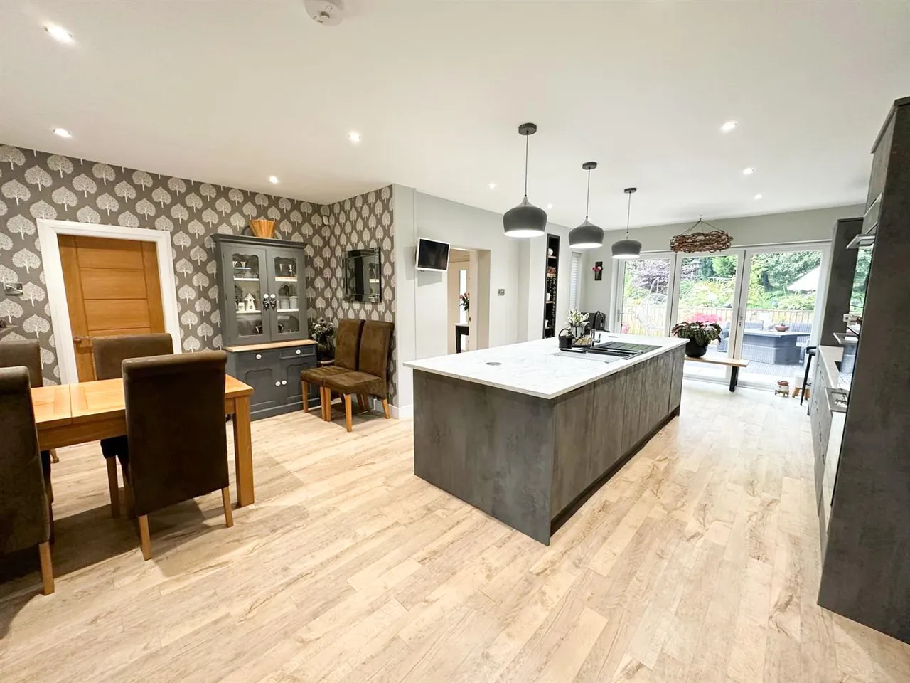 Glenlyon Avenue, Keighley, BD20 6LR, photo 8