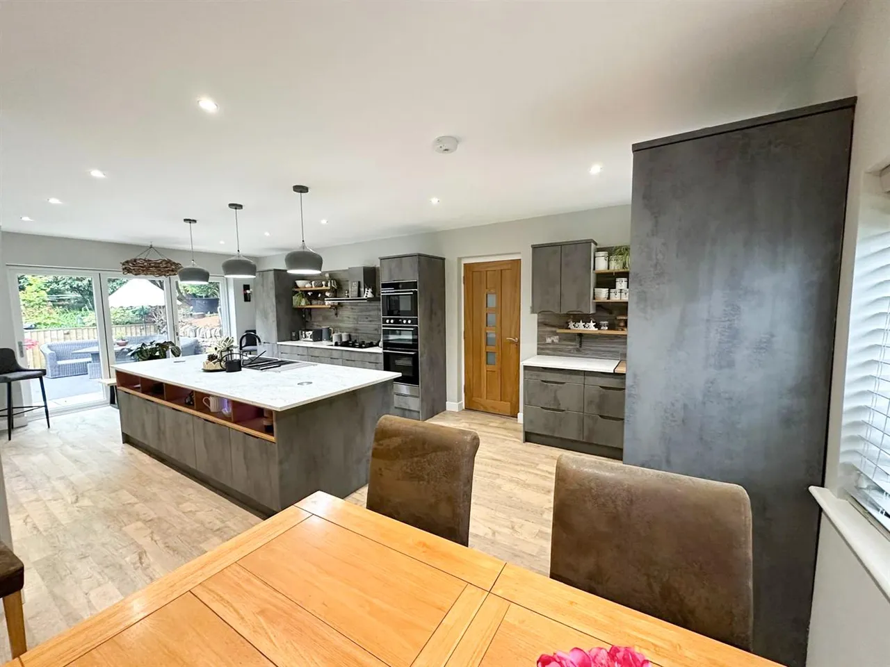 Glenlyon Avenue, Keighley, BD20 6LR, photo 7